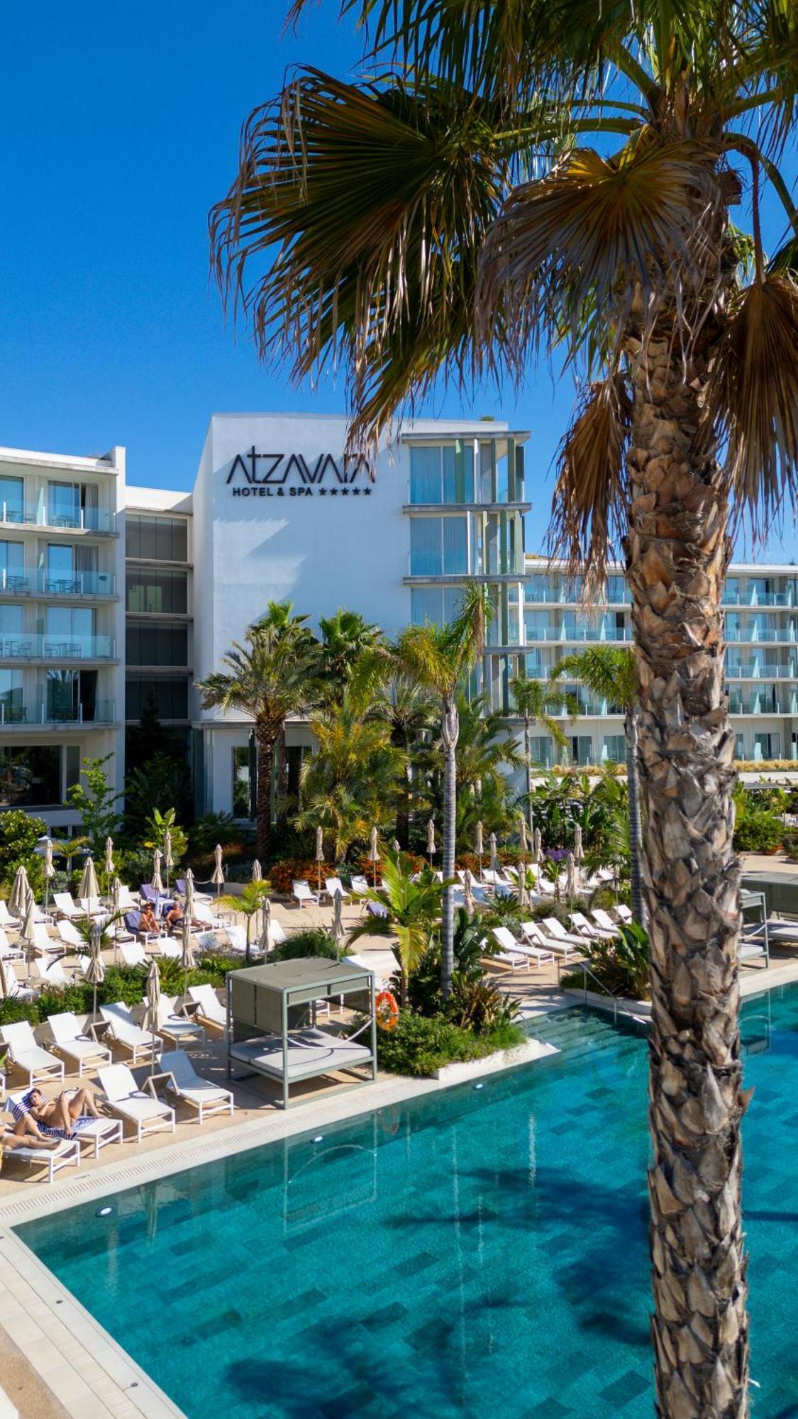 Atzavara & Hotel Santa Susanna